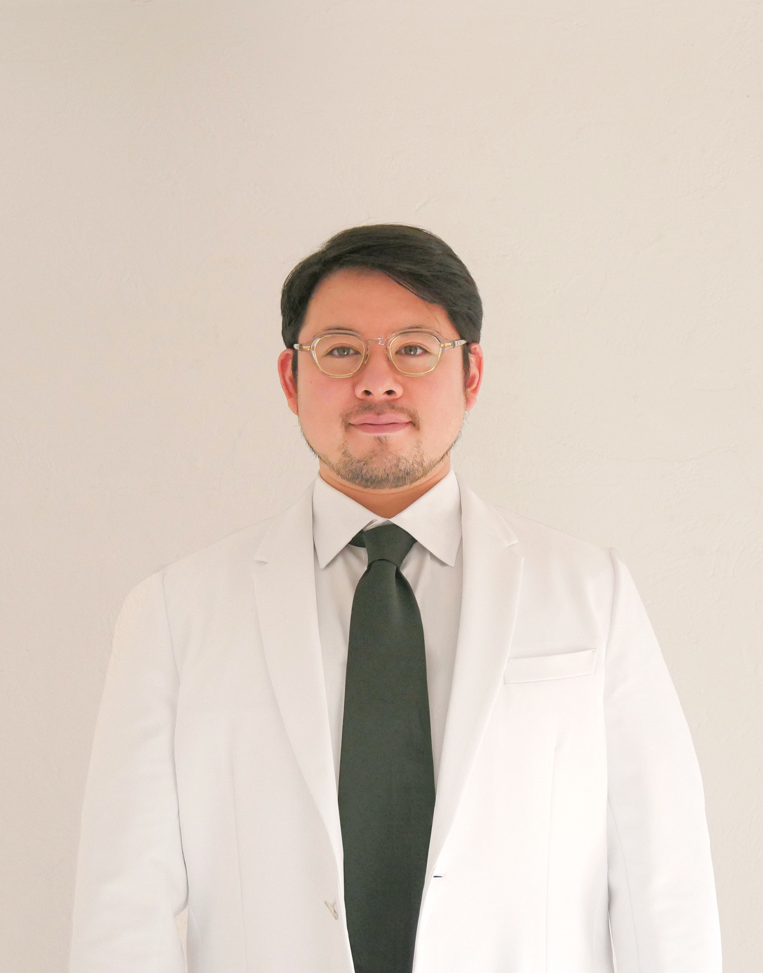 丸岡 悠 医師